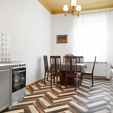 Top Location Apartments Topolowa Street Kraków Exteriör bild