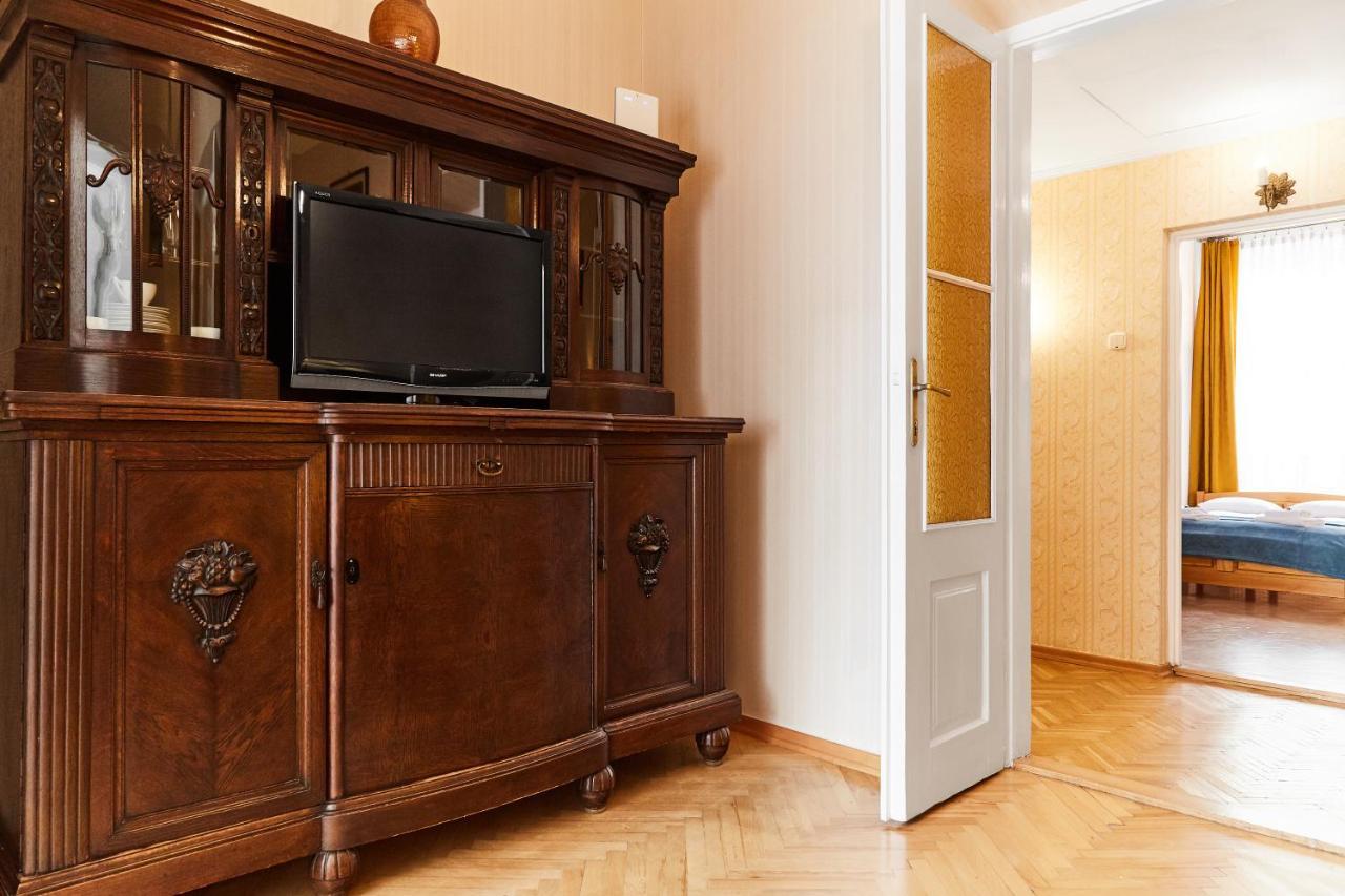 Top Location Apartments Topolowa Street Kraków Exteriör bild